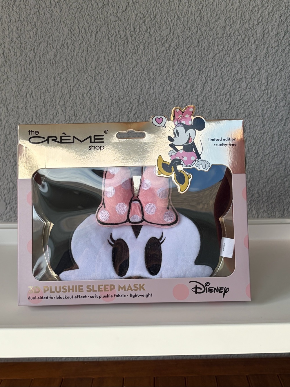 Disney x The Crème Shop Minnie Mouse Pink Plush Sleep Mask